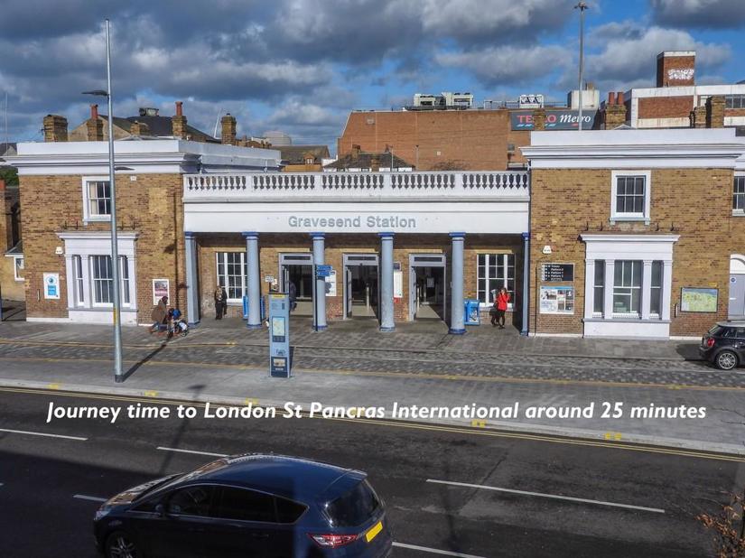 Lamorna Avenue, Gravesend, Kent Sealeys Estate Agents Limited t/a
