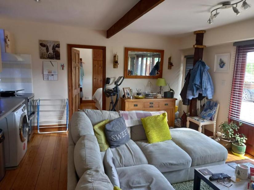 New Street Road, Meopham, Kent Sealeys Estate Agents Limited t/a