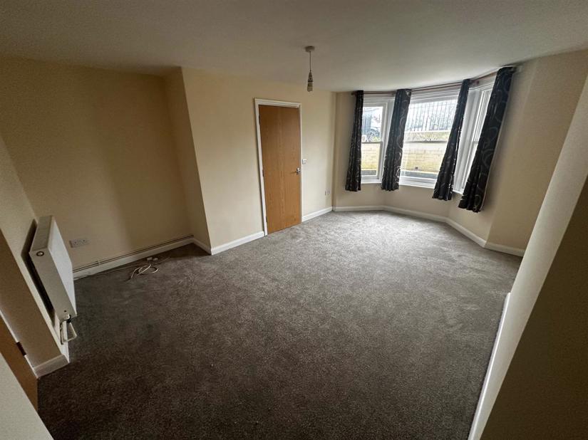 Darnley Road, Gravesend Sealeys Estate Agents Limited t/a Sealeys