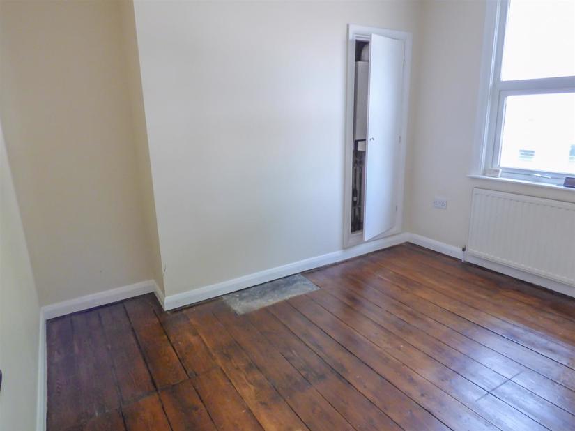 Peacock Street, Gravesend Sealeys Estate Agents Limited t/a Sealeys