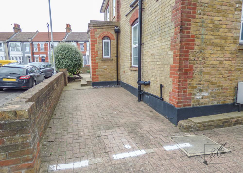 Darnley Road, Gravesend, Kent Sealeys Estate Agents Limited t/a Sealeys Walker Jarvis. North