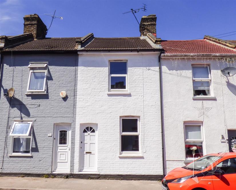 Factory Road, Northfleet, Gravesend Sealeys Estate Agents Limited t/a Sealeys Walker Jarvis